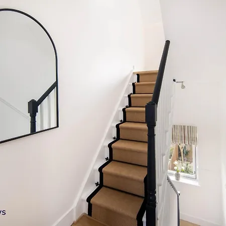 10 Mins Walk To The Oval, The Kennington Retreat Apartment London Exterior photo