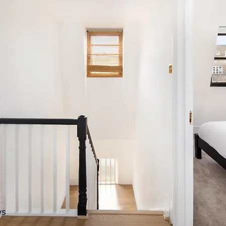 10 Mins Walk To The Oval, The Kennington Retreat Apartment London Exterior photo